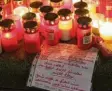  ?? Foto: Annette Zoepf ?? Ein Kerzenmeer am Tatort erinnerte an den Gestorbene­n.