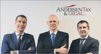  ?? ARCHIVO ?? Álvaro Gámez, Toni Prat y José María Rebollo, socios de Andersen Tax & Legal en España