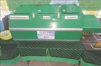  ??  ?? Diamond Secondary’s Electro Recycling Bin