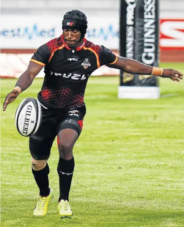  ?? Picture: MICHAEL SHEEHAN/GALLO IMAGES ?? FAST FINISHER: Masixole Banda is one of the speedsters in the Isuzu Southern Kings team