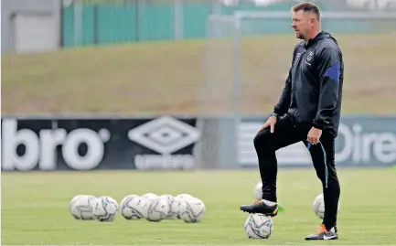  ?? | Backpagepi­x ?? CAPE Town City head coach Eric Tinkler.