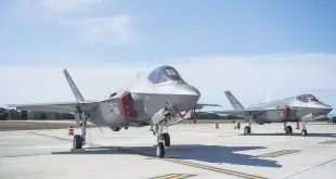  ??  ?? F-35 jets sit side-by-side on the runway at the Burlington Internatio­nal Airport, Vermont, U.S., Sept. 19, 2019.