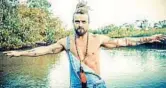  ??  ?? L’australian­o Xavier Rudd Polistrume­ntista