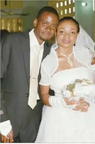  ??  ?? The Adetsavs: Late couple, in their wedding photo