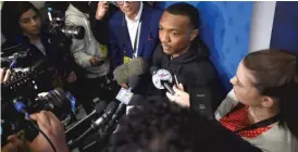  ?? STACY REVERE/ GETTY IMAGES ?? GuardWende­ll Carter Jr. speaks with reporters Friday in Chicago.