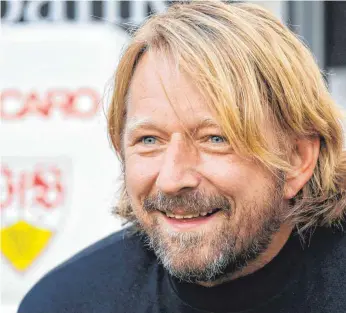  ?? FOTO: TOM WELLER/DPA ?? „In diesem Club wächst etwas, in diesem Club ist Spirit“: Sven Mislintat bleibt VfB-Sportdirek­tor.