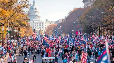  ?? FOTO EFE ?? “¡Cuatro años más!, ¡Cuatro años más!” o “¡USA!, ¡USA!” gritaban los manifestan­tes.