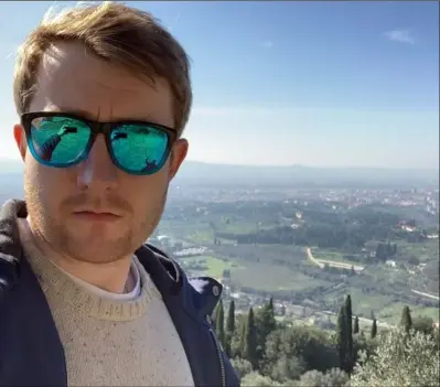  ??  ?? James Grannell from The Rock, Gorey, enjoying some sightseein­g in Florence before the lockdown.