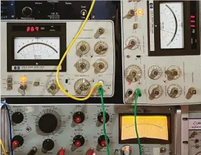  ?? ?? An example of Hainbach’s experiment­s: four Hewlett-Packard wave analysers wired in parallel