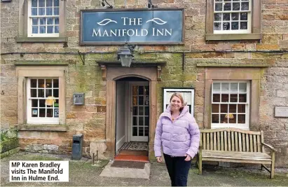  ?? ?? MP Karen Bradley visits The Manifold Inn in Hulme End.