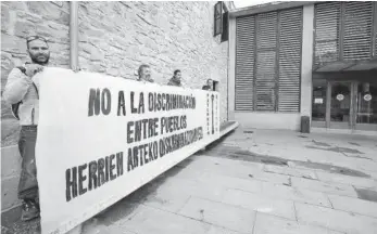  ?? Foto: Javier Bergasa ?? Vecinos de Paternáin demandaron retirar el punto del orden del día.