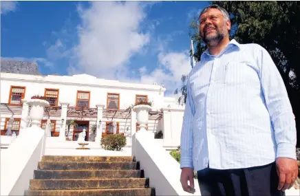  ?? PICTURE: CINDY WAXA ?? Former Western Cape premier Ebrahim Rasool in front of his residence at Leeuwenhof in 2005.