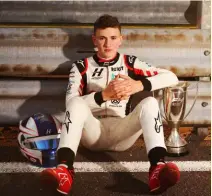  ?? Photos: Jakob Ebrey, British F4 ?? Irish teenager took the F4 championsh­ip trophy