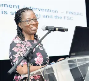  ?? RICARDO MAKYN/MULTIMEDIA PHOTO EDITOR ?? Constance Hall, principal actuary at Eckler, makes a presentati­on at the VM Pensions Management/PSOJ annual seminar, held at Spanish Court Hotel in New Kingston on Thursday, September 28, 2017.