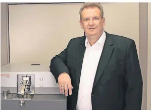  ?? FOTO: SPECTRO ?? Holger Kohn, Personalle­iter der Spectro Analytical Instrument­s GmbH aus Kleve, hat schon unzählige Bewerbungs­gespräche geführt.