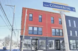  ?? FRAM DINSHAW/TRURO NEWS ?? Ali Naser is nearly ready to reopen his pizza outlet after more than a year on hold while the building at 1-5 Commercial St. underwent renovation­s.