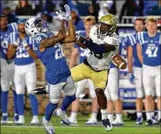  ?? GRANT HALVERSON / GETTY IMAGES ?? Receiver Jalen Camp (right) and his Georgia Tech teammates were unable to clinch bowl eligibilit­y last Saturday, losing at Duke.