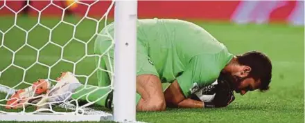  ??  ?? Brazil custodian Alisson has been described as the Pele of goalkeeper­s by 1994 World Cup winner Claudio Taffarel. AFP PIC