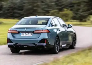  ?? ?? Efter en uges test er der ikke tvivl om, at BMW saetter ny standard for dynamik og komfort i den elektriske firmaklass­e. 6 sek. 193 km/t. 1.500 kg L: 506 cm, B: 190 cm, H: 152 cm