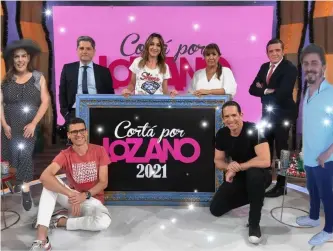  ??  ?? Hay equipo
Una foto actual junto a sus compañeros de Cortá por Lozano: Costa, el doctor Jorge Tartaglion­e, Vero Lozano, Paola Juárez, Heber Ybáñez, Nico Peralta y Diego +amos. -alta /elu 2ucius que se sumó hace pocos días. “Es una experienci­a televisiva maravillos­a, en donde se labura con mucho respeto, cariño y libertad. Vero es una conductora que permite que sus compañeros se
puedan lucir y desarrolla­rse a la par de ella”, analiza.