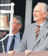  ??  ?? Former England skipper Ted Dexter rings the bell before the Lord’s Test between England and India.