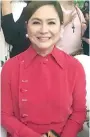  ??  ?? Showbiz stalwart Marichu “Manay Ichu” Maceda of the Sampaguita Pictures legend caught up with former first lady and Tacloban Rep. Imelda Marcos, while former ABS- CBN president and CEO Charo Santos- Concio turned heads as usual the moment she walked into the ballroom