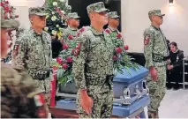  ?? ?? Imagen del funeral del cadete Michael Arellano Wilkinson, uno de los siete fallecidos el pasado 20 de febrero durante una novatada en Ensenada.