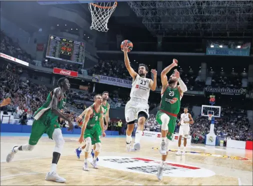  ??  ?? DE 0 A 23 EN 48 HORAS. Sergio Llull tuvo un día aciago el miércoles en Milán y no anotó ningún punto. Ayer logró 23 en 25 minutos.