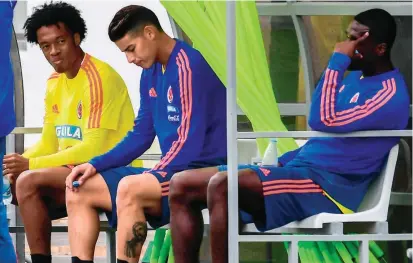  ?? FOTO ?? James, Juan Guillermo Cuadrado y Cristian Zapata, ayer durante el trabajo de la Selección de cara al segundo partido en la Copa Mundo de Rusia, a cumplirse en domingo, frente a Polonia.