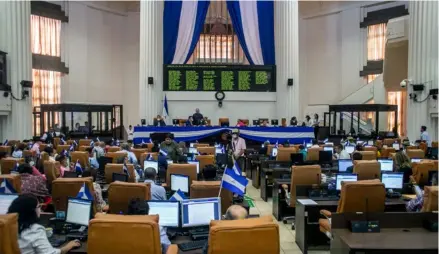  ?? AFP ?? La Asamblea Nacional, de mayoría oficialist­a, avaló anteayer la ley de regulación de agentes extranjero­s dirigida a controlar los recursos que reciben personas y organizaci­ones de fuentes externas.