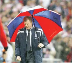  ?? — AFP photo ?? In this file photo taken on November 21, 2007, England football manager Steve McClaren watches his team lose 3-2 to Croatia in a Group E Euro 2008 Qualifying game at Wembley, in north London.