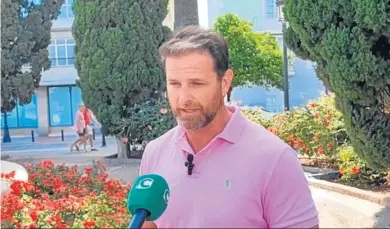  ?? DC ?? El candidato de Cs a la Alcaldía de Cádiz, Juan de Dios Sánchez, presenta algunas líneas de su programa.