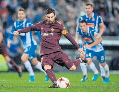  ??  ?? Barcelona’s Lionel Messi fails to score from the spot against Espanyol.