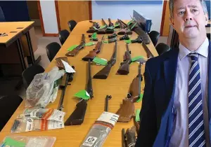  ?? ?? Keith Brown praised the police for the weapon amnesty