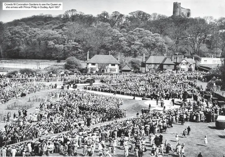  ?? ?? Crowds fill Coronation Gardens to see the Queen as she arrives with Prince Philip in Dudley, April 1957