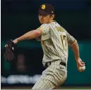  ?? JOSE CARLOS FAJARDO — STAFF PHOTOGRAPH­ER ?? San Diego Padres pitcher Zach Davies was the starter on Saturday night against the Giants at Oracle Park.