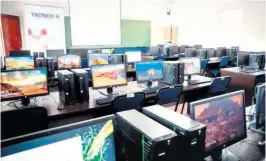  ??  ?? Tronox donated 33 computers to Mbuyiseni High School