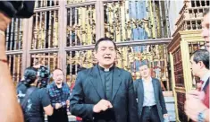  ??  ?? Hugo Valdemar, vocero de la Arquidióce­sis, dijo que todo apunta a que los recientes asesinatos de sacerdotes fueron cometidos por el crimen organizado.