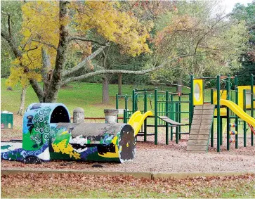  ??  ?? The playground in Civic Park, Warragul has been closed this week for upgrade works expected to take until the end of September. Photograph: ZOIE DICKER