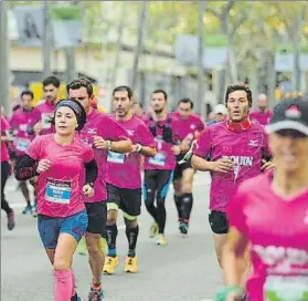  ?? FOTO: A.GALLARDO ?? Las mujeres, protagonis­tas activas de la matinal atlética por Barcelona