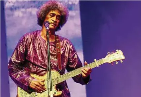  ??  ?? Tinariwen founder Ibrahim Ag Alhabib, with his intense musiciansh­ip, was a mercurial presence on stage at KL Live. SHAARI CHEMAT/The Star