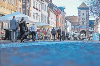  ?? FOTO: EICH ?? Alle lieben es, trotzdem wird das Villinger Stadtbächl­e auch künftig nicht in der Rietstraße fließen.