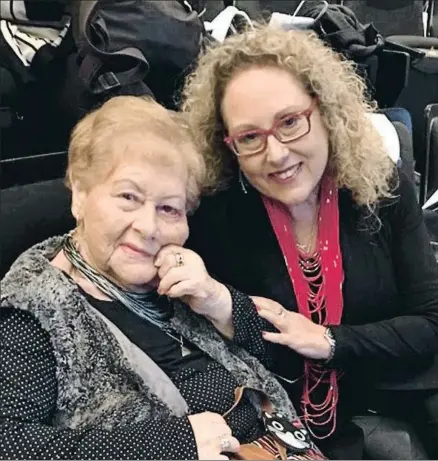  ?? FAMILIA REICHMAN AZRIELI ?? Tzecha Reichman, supervivie­nte de Auschwitz de 90 años, con su hija Ofira Azrieli