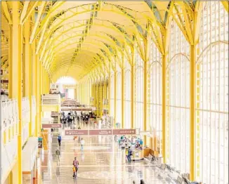  ?? martince2 Getty Images ?? REAGAN NATIONAL Airport is closer to the capital’s core than is Dulles Internatio­nal Airport.