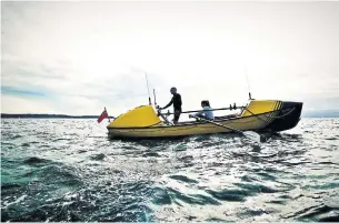  ?? NICK BOWRING THE CANADIAN PRESS ?? John Beeden and his 20-year-old daughter, Libby, have embarked on a 5,650-kilometre voyage.