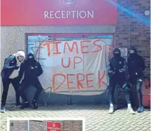  ??  ?? Some Aberdeen fans made their feelings clear outside Pittodrie at the beginning of the week
