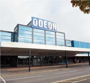  ?? ?? A cinema in Basingstok­e is set to be sold off by the council. Ref:131912-11