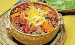  ?? CARMEN MANDATO TRIBUNE NEWS SERVICE ?? Beer-spiced chili could be the perfect dish for the Super Bowl Feb. 7.