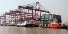  ??  ?? At least one terminal operated by APM Maersk at the busy Jawaharlal Nehru Port was attacked on Tuesday night