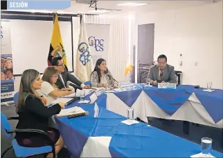  ?? ALFONSO ALBÁN / EXPRESO ?? Reformas aprobadas en Guayaquil
El pasado 19 de diciembre, el Consejo de Participac­ión Ciudadana y Control Social, en sesión en su sede institucio­nal de Guayaquil, aprobó las reformas al Reglamento de Rendición de Cuentas en la que establece estos cambios que ya están en vigencia.